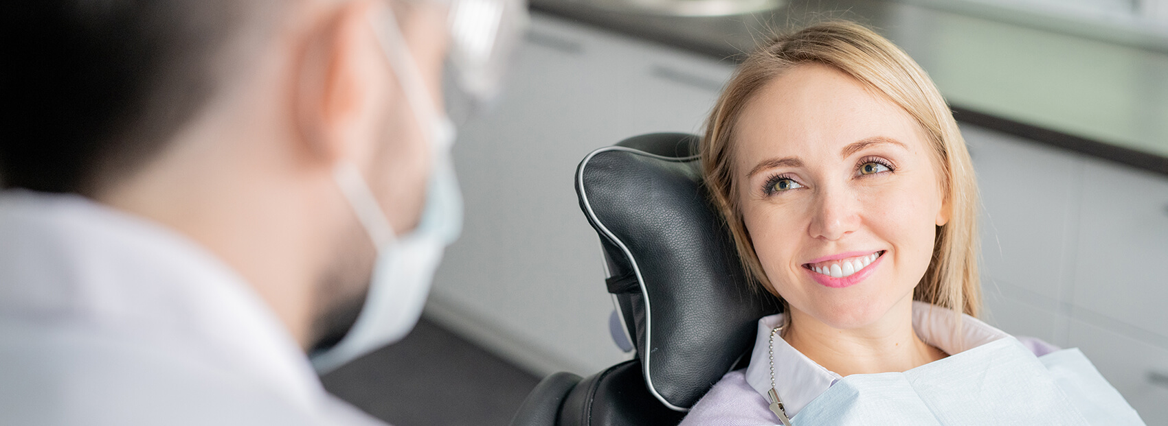 woman at the dentist